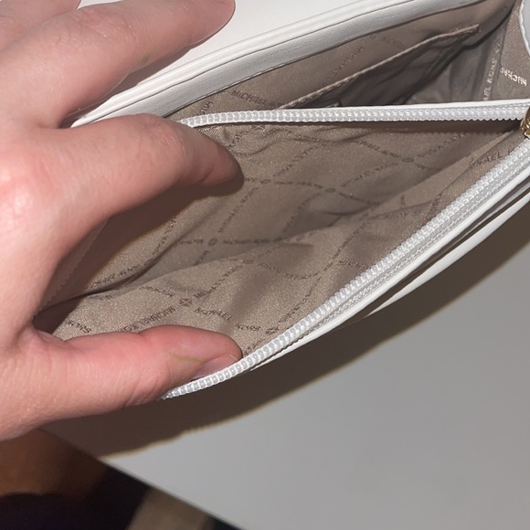 Michael Kors Limited Edition Pride Purse - Picture 3 of 4